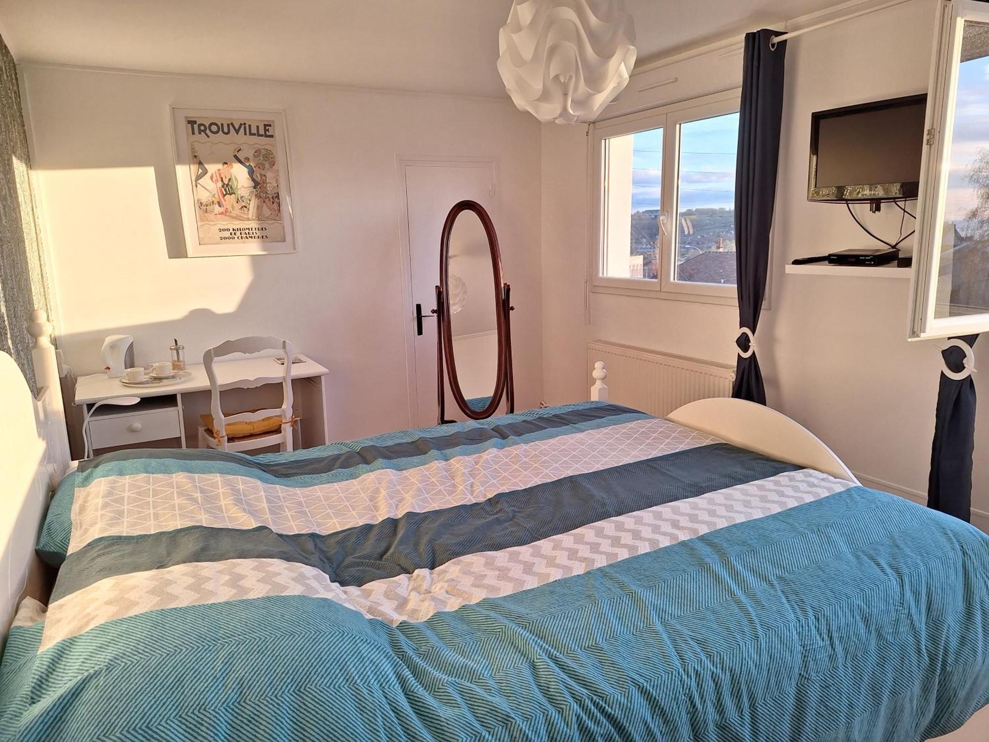 La Fleur Du Soleil Bed & Breakfast Трувил сюр Мер Екстериор снимка