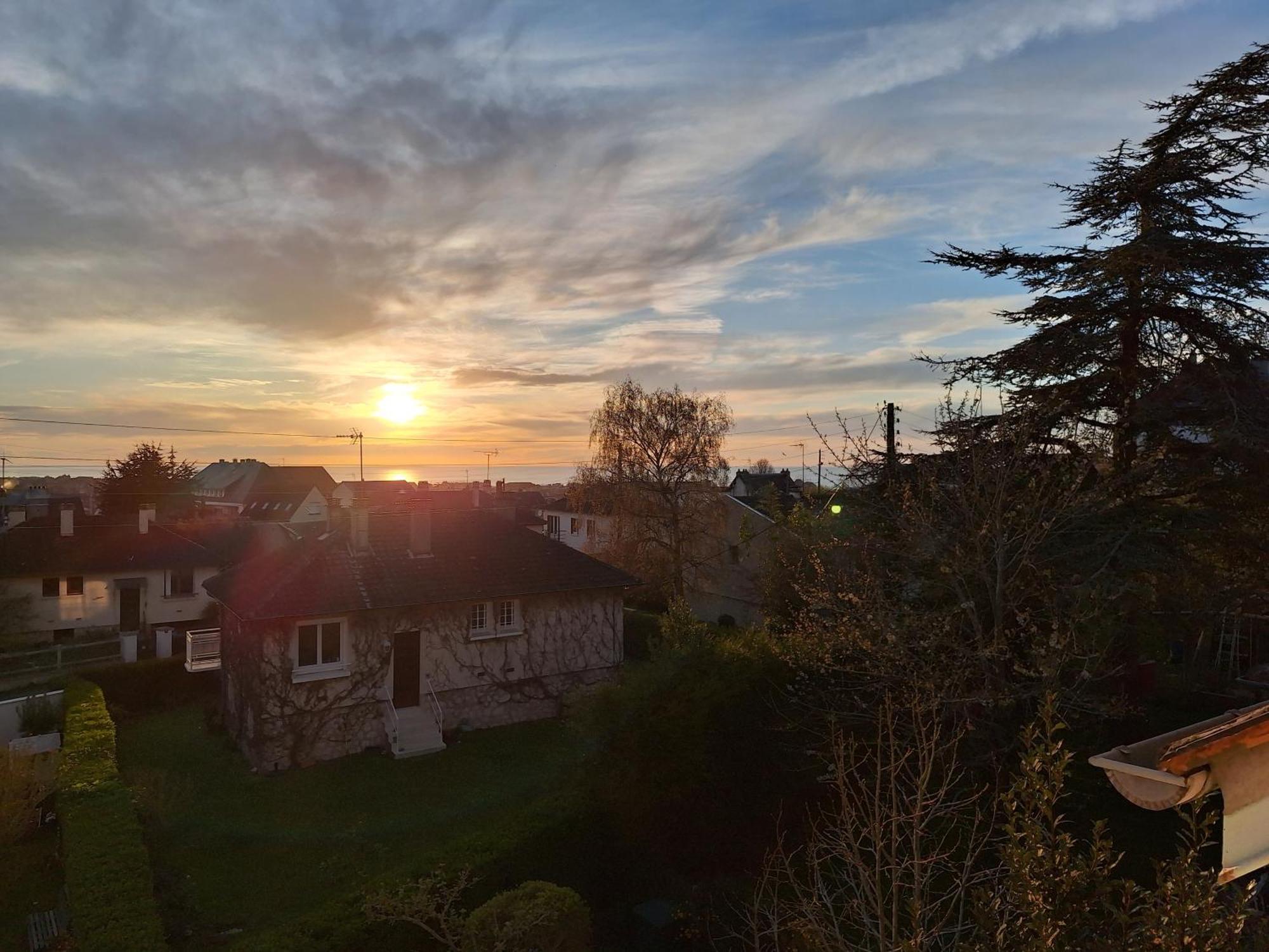La Fleur Du Soleil Bed & Breakfast Трувил сюр Мер Екстериор снимка